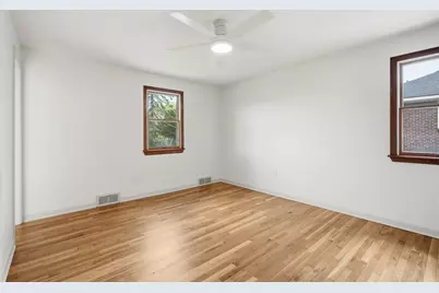 9732 Bellcrest Rd, Pittsburgh, PA 15237 - Photo 21