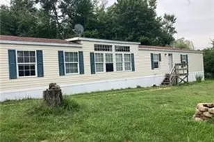 198 Wilson Ln, Raccoon Township, PA 15001 - Photo 1