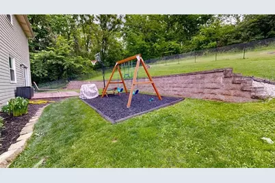 2610 Old National Pike, North Franklin Township, PA 15301 - Photo 25