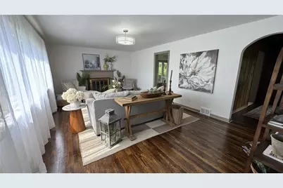 641 Harvey Ave, Hempfield Township, PA 15601 - Photo 5