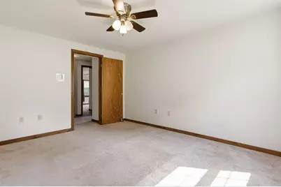 5701 Library Rd, Bethel Park, PA 15102 - Photo 25