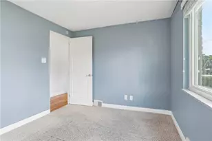 706 Winstein St, Collier Township, PA 15017 - Photo 13