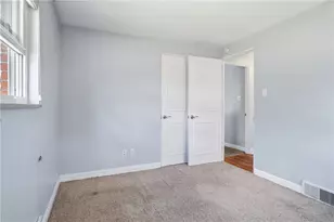706 Winstein St, Collier Township, PA 15017 - Photo 17