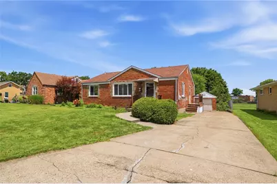 706 Winstein St, Collier Township, PA 15017 - Photo 1