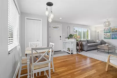 706 Winstein St, Collier Township, PA 15017 - Photo 5