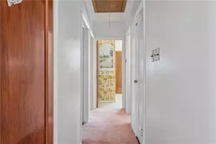 318 Dunbar Dr, Wilkins Township, PA 15235 - Photo 13
