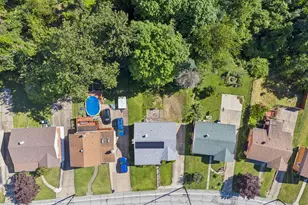 318 Dunbar Dr, Wilkins Township, PA 15235 - Photo 35