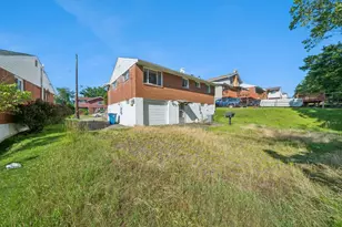 318 Dunbar Dr, Wilkins Township, PA 15235 - Photo 33