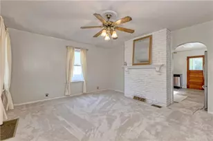 28 Tulip St, Adamsburg, PA 15611 - Photo 5