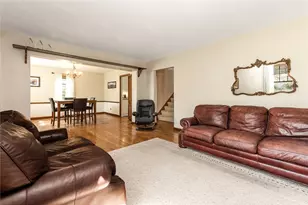 424 N Center St, Grove City Boro, PA 16127 - Photo 11