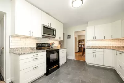 424 N Center St, Grove City Boro, PA 16127 - Photo 19
