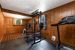 424 N Center St, Grove City Boro, PA 16127 - Photo 23
