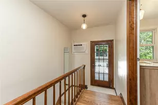 424 N Center St, Grove City Boro, PA 16127 - Photo 27