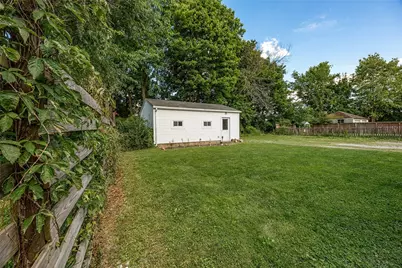 424 N Center St, Grove City Boro, PA 16127 - Photo 7