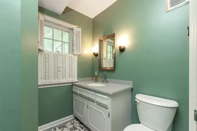 424 N Center St, Grove City Boro, PA 16127 - Photo 25
