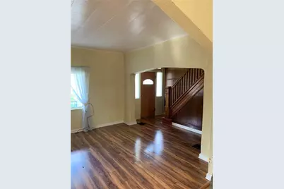 5102 Curry Rd, Pittsburgh, PA 15236 - Photo 9
