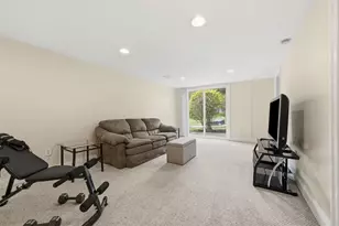 2322 Marbury Rd, Pittsburgh, PA 15221 - Photo 21