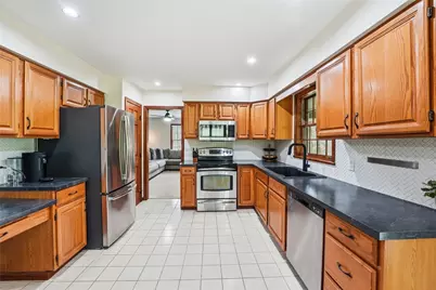 143 W Cruikshank Road, Middlesex Township, PA 16002 - Photo 15