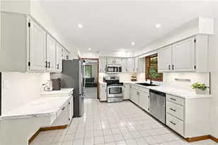 143 W Cruikshank Rd, Middlesex Township, PA 16002 - Photo 7