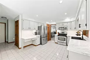 143 W Cruikshank Rd, Middlesex Township, PA 16002 - Photo 7
