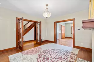 147 W Marigold St, Munhall, PA 15120 - Photo 5