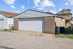 147 W Marigold St, Munhall, PA 15120 - Photo 25