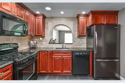 101 Upper Dr, Ross Twp, PA 15214 - Photo 9