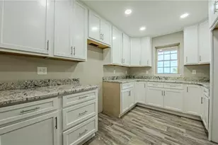 742 Sandstone Way, Rostraver, PA 15012 - Photo 5