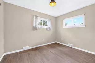 250 Alder St, Lower Burrell, PA 15068 - Photo 17