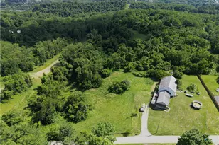 2460 Manown Rd, Forward Township, PA 15063 - Photo 33