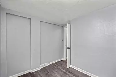 904 Hilltop, Munhall, PA 15120 - Photo 9