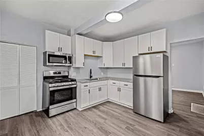 904 Hilltop, Munhall, PA 15120 - Photo 3