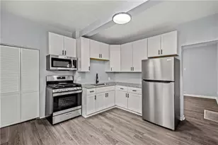 904 Hilltop, Munhall, PA 15120 - Photo 3