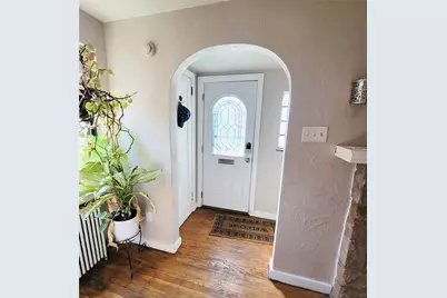 2218 Laketon Rd, Pittsburgh, PA 15221 - Photo 3