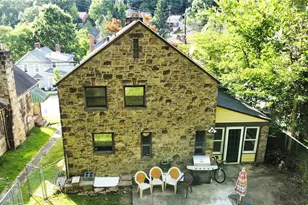 2218 Laketon Rd, Pittsburgh, PA 15221 - Photo 29