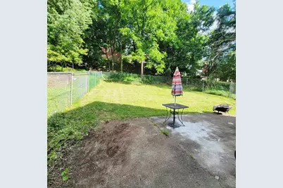 2218 Laketon Rd, Pittsburgh, PA 15221 - Photo 29