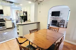 2218 Laketon Rd, Pittsburgh, PA 15221 - Photo 11