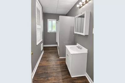 726 E 9th Ave, Munhall, PA 15120 - Photo 15