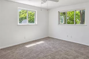 726 E 9th Ave, Munhall, PA 15120 - Photo 9