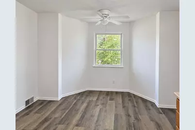 726 E 9th Ave, Munhall, PA 15120 - Photo 3