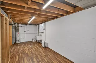 746 Providence Dr, Pittsburgh, PA 15239 - Photo 27