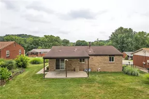 746 Providence Dr, Pittsburgh, PA 15239 - Photo 35