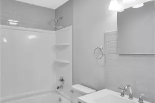 746 Providence Dr, Pittsburgh, PA 15239 - Photo 17