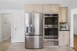 1800 Taper Dr, Pittsburgh, PA 15241 - Photo 17