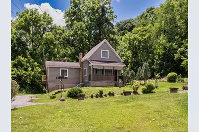 2 Ferry Street, Vandergrift, PA 15629 - Photo 3