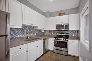1817 Wharton St, Pittsburgh, PA 15203 - Photo 9
