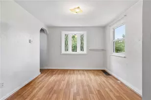 5163 Baptist Rd, Pittsburgh, PA 15236 - Photo 11