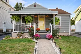 925 Warren Ave, New Castle, PA 16101 - Photo 1