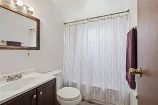 954 Ellen Dr, Pittsburgh, PA 15227 - Photo 11