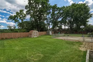 954 Ellen Dr, Pittsburgh, PA 15227 - Photo 19